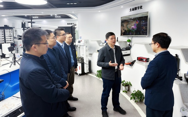 1741165076825780.jpg SEO.jpg